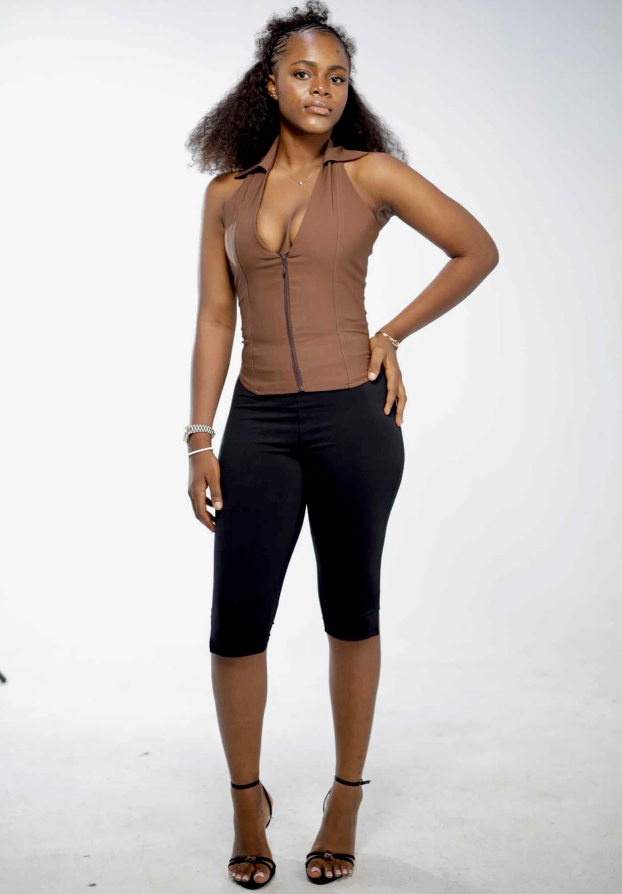 Tailored collared halter-neck top